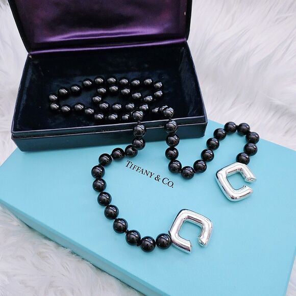 Tiffany & Co. Jewelry - Vintage 1986 Tiffany & Co Paloma Picasso Silver Square Toggle Onyx Bead Necklace